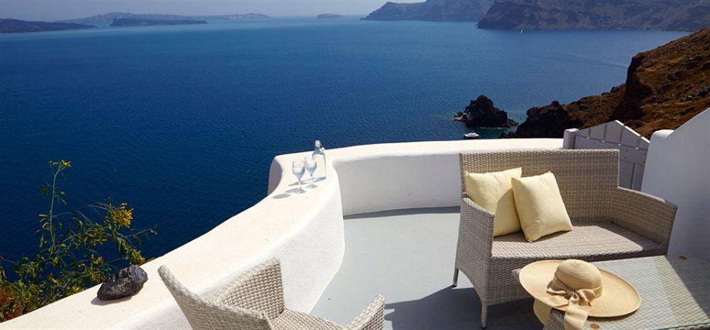 Liakada Oia Suites Екстериор снимка