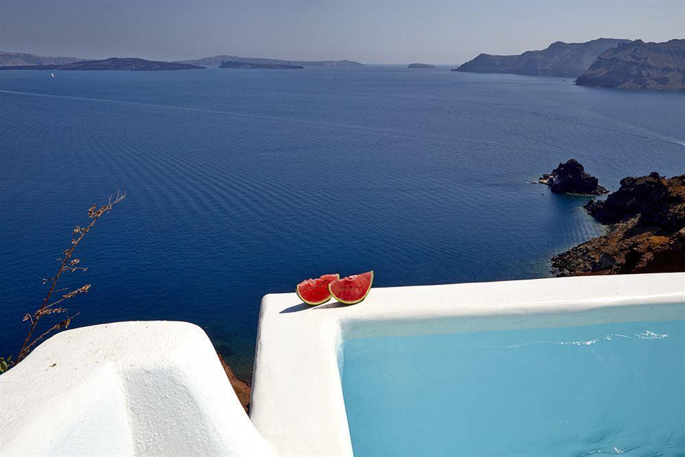Liakada Oia Suites Екстериор снимка