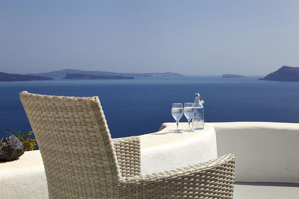 Liakada Oia Suites Екстериор снимка