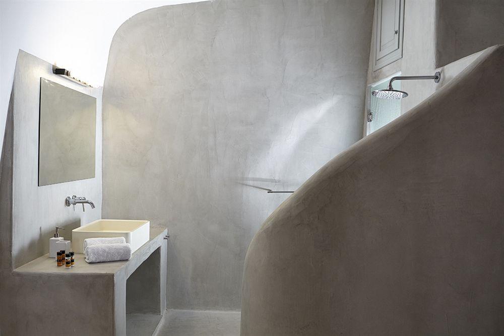 Liakada Oia Suites Екстериор снимка
