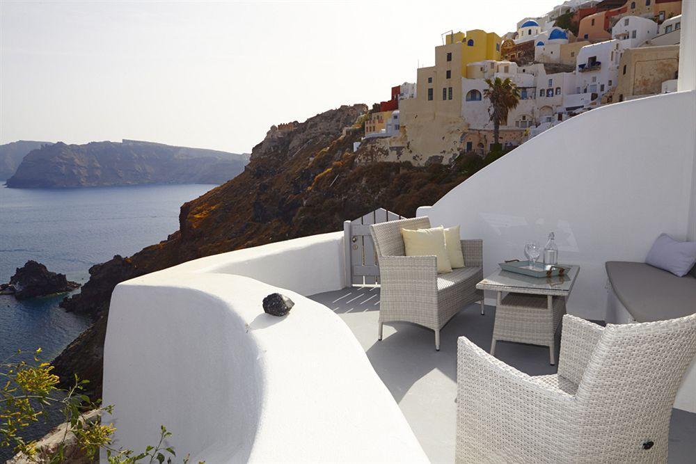 Liakada Oia Suites Екстериор снимка