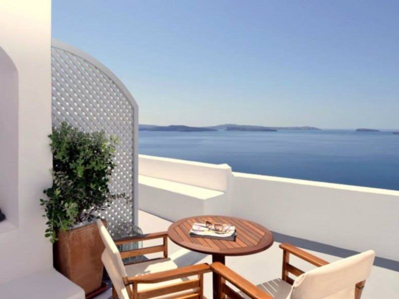 Liakada Oia Suites Екстериор снимка