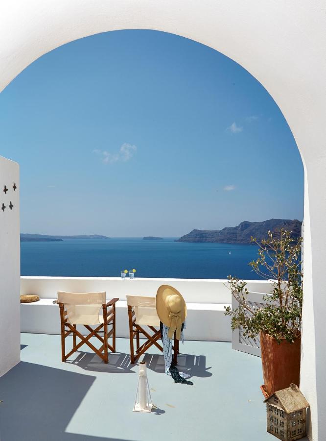 Liakada Oia Suites Екстериор снимка